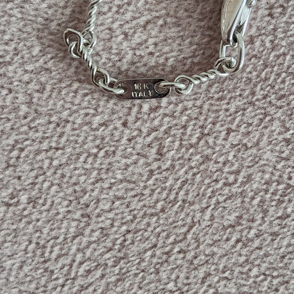 18kt. White Gold With Culured Pearl Station Necklace - Picture 2 of 4